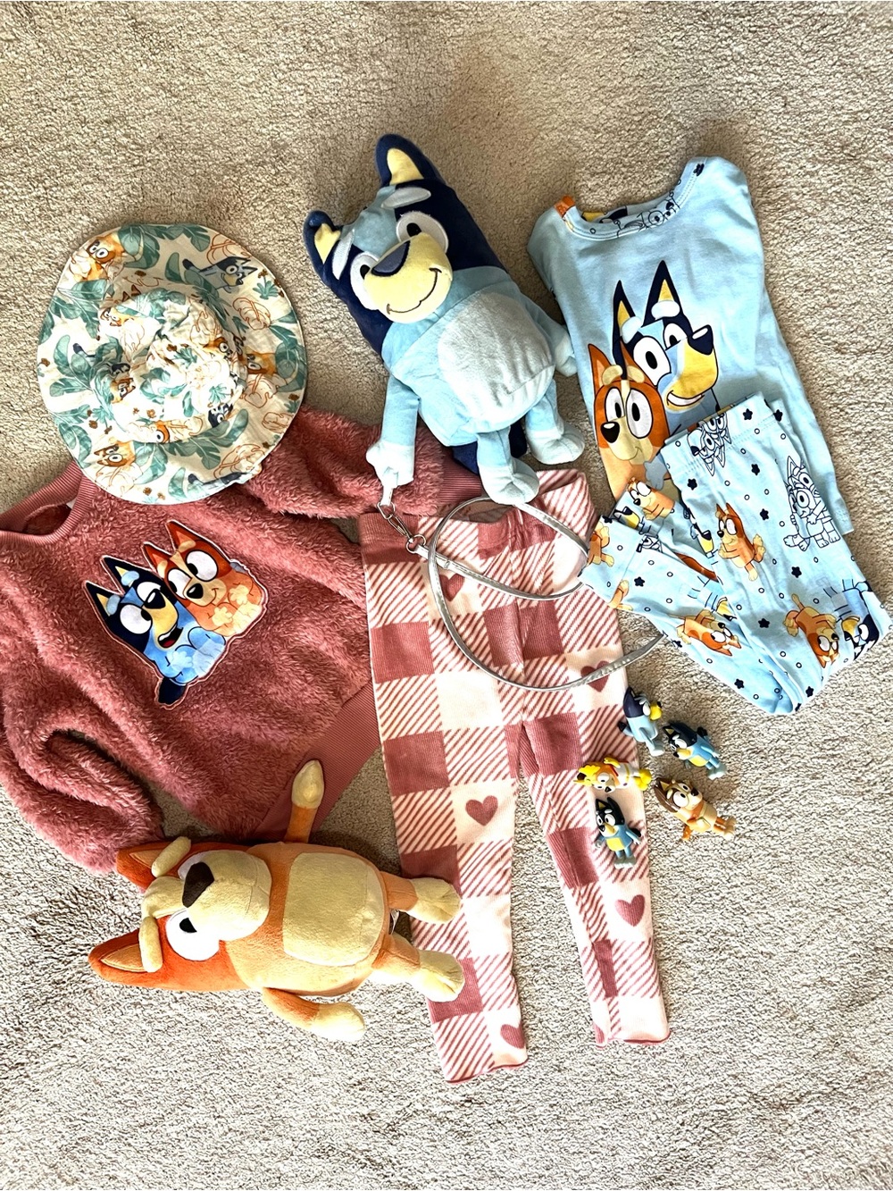 Bluey Bundle 2T-3T Warm Cozy PJ’S Set Purse Talking Toy Small Figurine